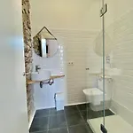 Guest house Miradaalaconcha 3*